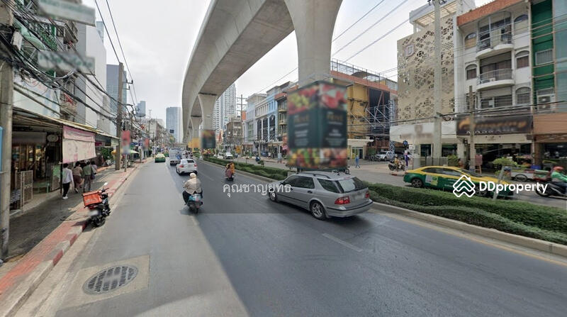 ขาย - อาคารพาณิชย์ 2 ชั้น 3 คูหา ติดถนนเจริญนคร, กรุงเทพ
