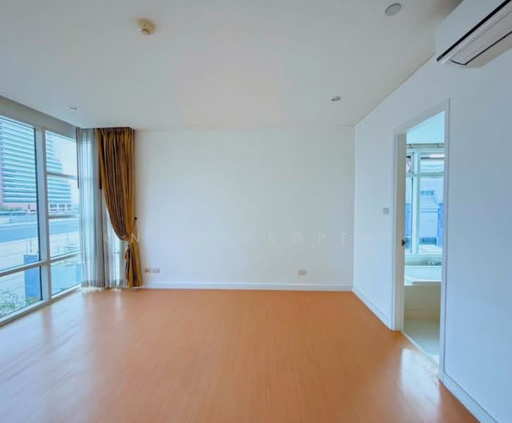 Fullerton Sukhumvit, Bangkok, Sukhumvit Road, Khlong Tan Nua, Watthana, Bangkok, 2 Bedrooms, 105 sqm, Condo For Sale, by Connex Property, 11103774 - DDproperty.com