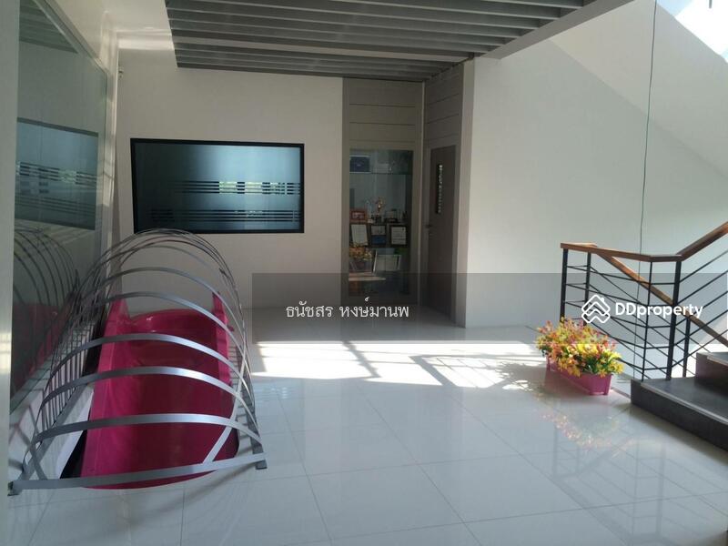 ขายสำนักงาน 3 ชั้นพร้อมอาคารพักคนงาน 1หลังโครงสวนหลวงนิเวศน์ เฉลิมพระเกียรติซอย 34 สวนหลวง, กรุงเทพ, 200 โครงการสวนหลวงนิเวศน์ตรงข้ามสวนหลวง ร.9 ซอย 34, ดอกไม้, ประเวศ, กรุงเทพ, 1,900 ตร.ม., สำนักงาน ขาย, โดย ธนัชสร หงษ์มานพ, 11105321 - DDproperty.com