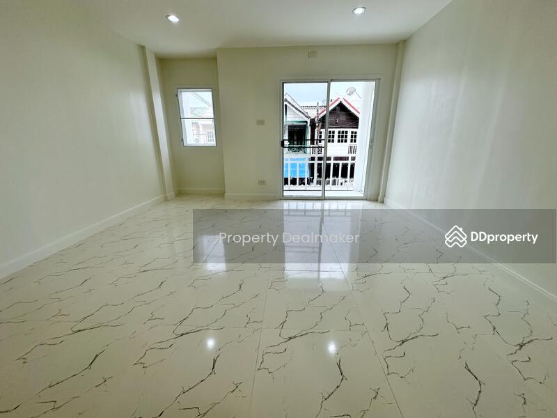 Bang Yai City, Nonthaburi, Bang Yai City Village Road, Sao Thong Hin, Bang Yai, Nonthaburi, 2 Bedrooms, 70 sqm, Townhouse For Sale, by Property Dealmaker, 11105607 - DDproperty.com