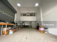 ขาย - ซอยบางกรวย-ไทรน้อย 21 ตำบลบางสีทอง อำเภอบางกรวย จังหวัดนนทบุรี 11130, นนทบุรี