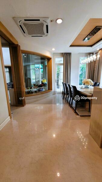 ขาย - Narasiri Sathorn-Wongwaen : นาราสิริ สาทร - วงแหวน, กรุงเทพ