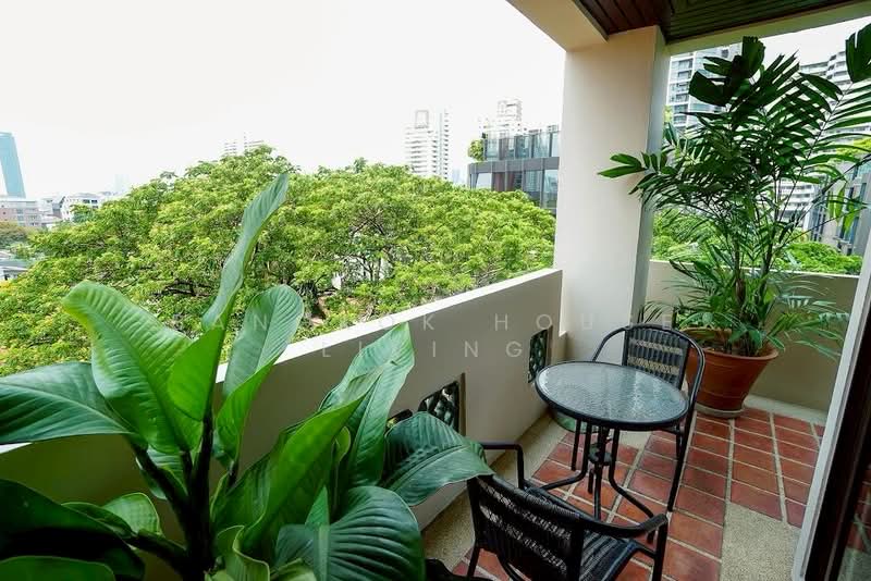 Raintree Village Apartment, Bangkok, 21 Soi Sukhumvit 41, Khlong Tan Nua, Watthana, Bangkok, 4 Bedrooms, 420 sqm, Apartment For Rent, by Bangkok House Living, 11107471 - DDproperty.com