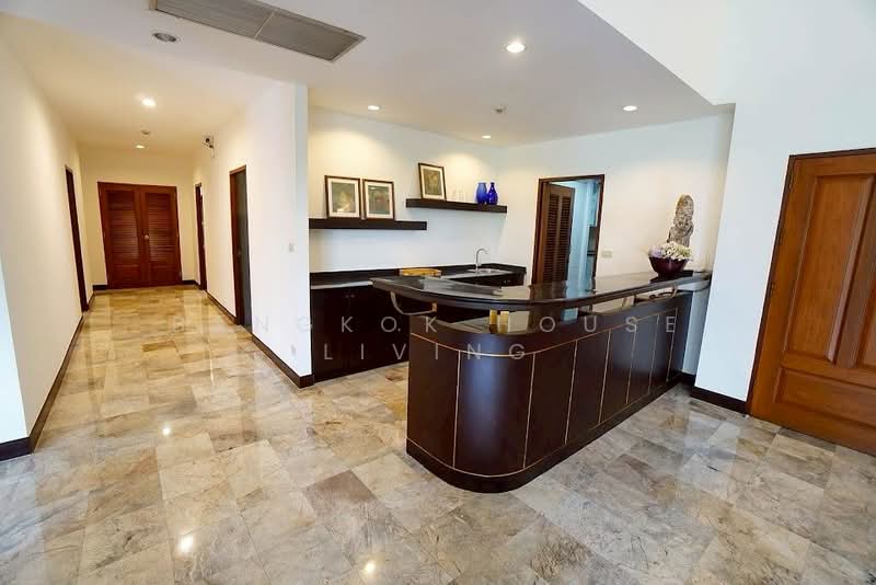 Raintree Village Apartment : เรนทรี วิลเลจ อพาร์ทเม้นท์, กรุงเทพ, 21 ซอย สุขุมวิท 41, คลองตันเหนือ, วัฒนา, กรุงเทพ, 420 ตร.ม., อพาร์ทเมนท์ ให้เช่า, โดย Bangkok House Living, 11107471 - DDproperty.com