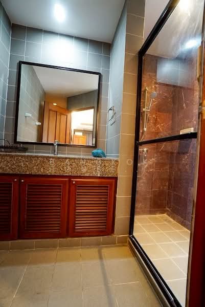 Raintree Village Apartment, Bangkok, 21 Soi Sukhumvit 41, Khlong Tan Nua, Watthana, Bangkok, 4 Bedrooms, 420 sqm, Apartment For Rent, by Bangkok House Living, 11107471 - DDproperty.com