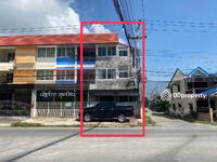 ขาย - ที่ดินพร้อมสิ่งปลูกสร้าง เนื้อที่ดิน 37 ตร.ว. ถ.เพชรเกษม ต.ชะอำ อ.ชะอำ จ.เพชรบุรี, เพชรบุรี