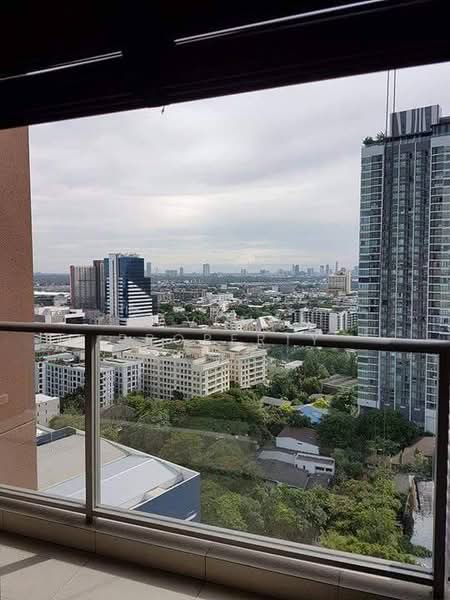 The Lofts Ekkamai, Bangkok, 1415 Sukhumvit Road, Phra Kanong Nua, Watthana, Bangkok, 2 Bedrooms, 74 sqm, Condo For Rent, by Caveman Property, 11111773 - DDproperty.com