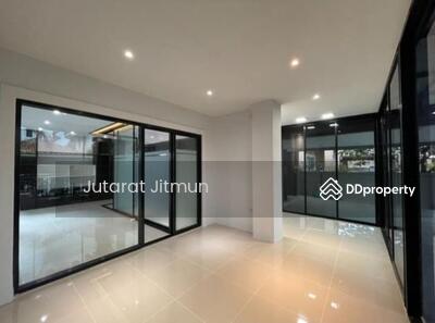 ขาย - อุ่นรัก นาคนิวาส 15, กรุงเทพ