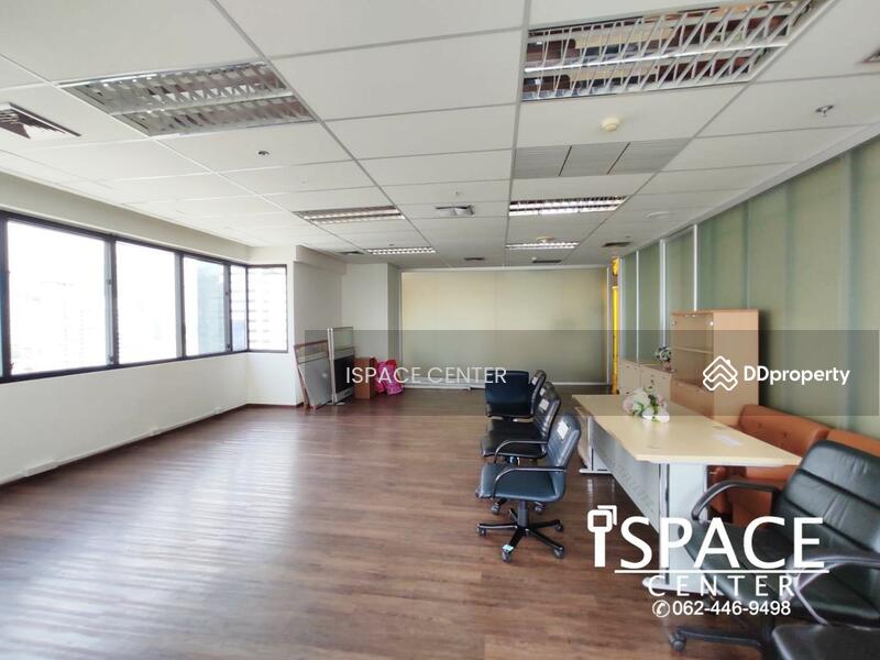 Rent Office BTS Saladaeng and MRT Silom, Partly fitted, Good decorate, Bangkok, 52 สีลม, Suriyawong, Bang Rak, Bangkok, , 350 sqm, Office Space For Rent, by Prakaimas Lapsomboonnanon (Ying), 11116593 - DDproperty.com