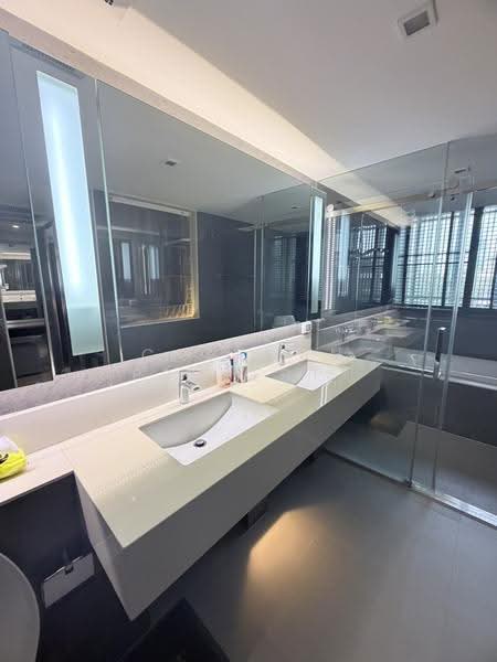 Urbitia Thonglor, Bangkok, 19 Soi Sukhumvit 36 Thonglor Road, Phra Kanong, Khlong Toei, Bangkok, 2 Bedrooms, 65 sqm, Condo For Rent, by Caveman Property, 11117451 - DDproperty.com