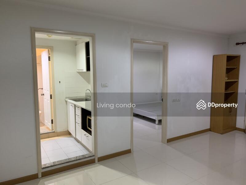Lumpini Ville Ramkhamhaeng 26, Bangkok, Soi Ramkamhang 26, Huamark Road, Hua Mak, Bang Kapi, Bangkok, 1 Bedroom, 40 sqm, Condo For Sale, by Living Condo, 11119413 - DDproperty.com