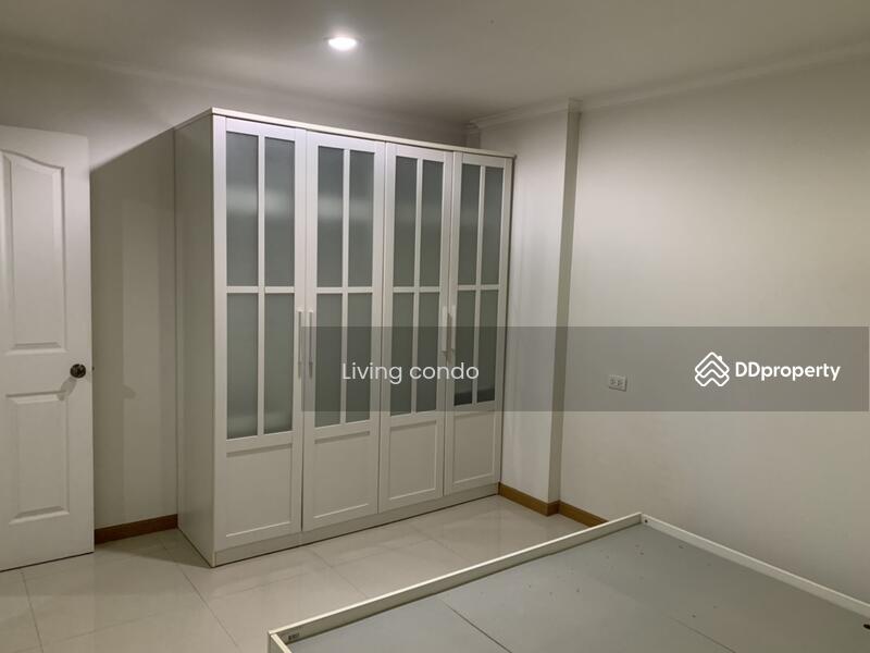 Lumpini Ville Ramkhamhaeng 26, Bangkok, Soi Ramkamhang 26, Huamark Road, Hua Mak, Bang Kapi, Bangkok, 1 Bedroom, 40 sqm, Condo For Sale, by Living Condo, 11119413 - DDproperty.com