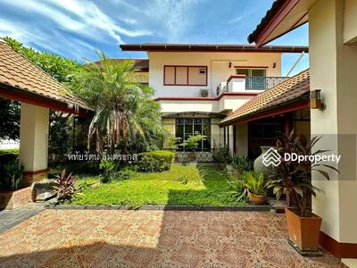 ขาย - บ้านสวย 6 ห้องนอน 7 ห้องน้ำ เนื้อที่ 158 ตร.ว บ้าน 2 หลัง และ 1อาคารอเนกประสงค์ ในโครงการ ใกล้เมือง, เชียงใหม่