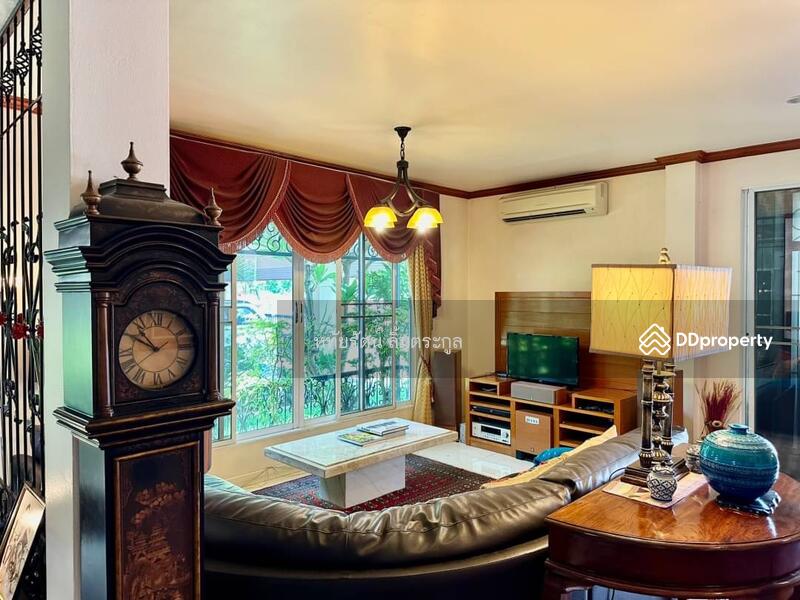 ขาย - บ้านสวย 6 ห้องนอน 7 ห้องน้ำ เนื้อที่ 158 ตร.ว บ้าน 2 หลัง และ 1อาคารอเนกประสงค์ ในโครงการ ใกล้เมือง, เชียงใหม่