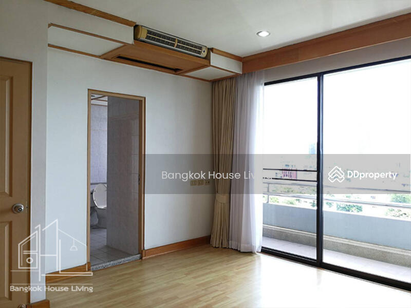 Baan Thai Living Ekkamai, Bangkok, 40 Soi Pridi Banomyong 31, Khlong Tan Nua, Watthana, Bangkok, 4 Bedrooms, 332 sqm, Apartment For Rent, by Bangkok House Living, 11131951 - DDproperty.com