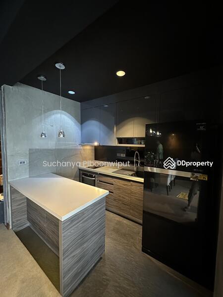 ให้เช่า - Townhouse For Rent Modern Loft Style Ekamai 12 | Pet Friendly, กรุงเทพ
