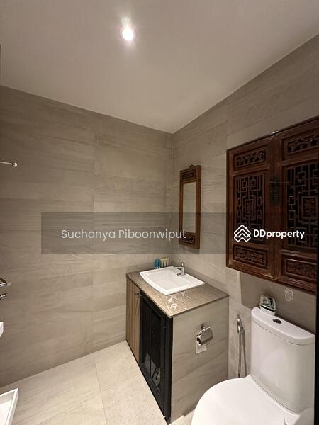 ให้เช่า - Townhouse For Rent Modern Loft Style Ekamai 12 | Pet Friendly, กรุงเทพ