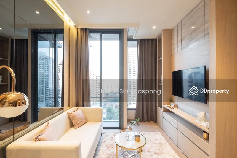 The Esse Asoke, Bangkok, 333 Soi Sukhumvit 21, Sukhumvit Road, Khlongtoei Nua, Watthana, Bangkok, 1 Bedroom, 37 sqm, Condo For Rent, by Ratsarin Sirinipaspong, 11134305 - DDproperty.com