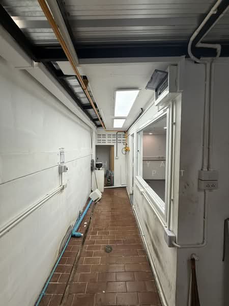 Townhouse For Rent Ekamai 12 Open Shop | Showroom | Cafe | Nail Salon, กรุงเทพ, Ekamai 12, คลองตันเหนือ, วัฒนา, กรุงเทพ, 200 ตร.ม., ทาวน์เฮ้าส์ ให้เช่า, โดย Suchanya Piboonwiput, 11136245 - DDproperty.com