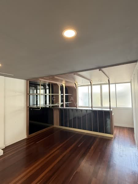 Townhouse For Rent Ekamai 12 Open Shop | Showroom | Cafe | Nail Salon, Bangkok, Ekamai 12, Khlong Tan Nua, Watthana, Bangkok, 2 Bedrooms, 200 sqm, Townhouse For Rent, by Suchanya Piboonwiput, 11136245 - DDproperty.com