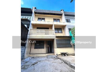 ขาย - อาคาร 3 ชั้น ซอยศรีบูรพา 16, กรุงเทพ