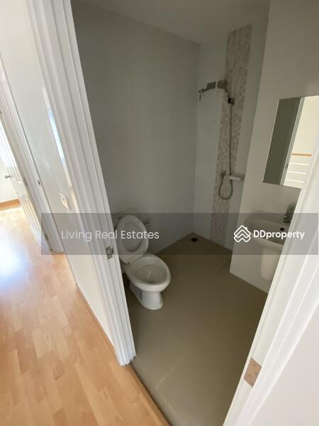 Chuan Chuen Town Kanchanapisek-Bangyai, Nonthaburi, Pracha Uthit Road, Bang Mae Nang, Bang Yai, Nonthaburi, 4 Bedrooms, 140 sqm, Townhouse For Rent, by Living Real Estates, 11136888 - DDproperty.com