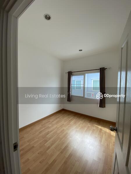 Chuan Chuen Town Kanchanapisek-Bangyai, Nonthaburi, Pracha Uthit Road, Bang Mae Nang, Bang Yai, Nonthaburi, 4 Bedrooms, 140 sqm, Townhouse For Rent, by Living Real Estates, 11136888 - DDproperty.com