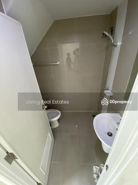 Chuan Chuen Town Kanchanapisek-Bangyai, Nonthaburi, Pracha Uthit Road, Bang Mae Nang, Bang Yai, Nonthaburi, 4 Bedrooms, 140 sqm, Townhouse For Rent, by Living Real Estates, 11136888 - DDproperty.com