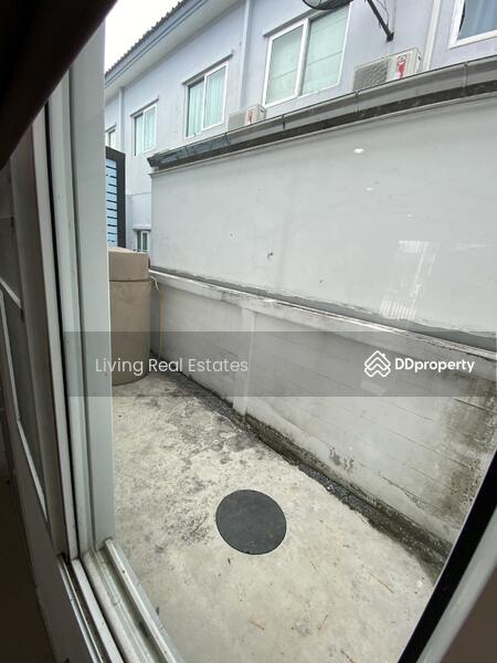 Chuan Chuen Town Kanchanapisek-Bangyai, Nonthaburi, Pracha Uthit Road, Bang Mae Nang, Bang Yai, Nonthaburi, 4 Bedrooms, 140 sqm, Townhouse For Rent, by Living Real Estates, 11136888 - DDproperty.com