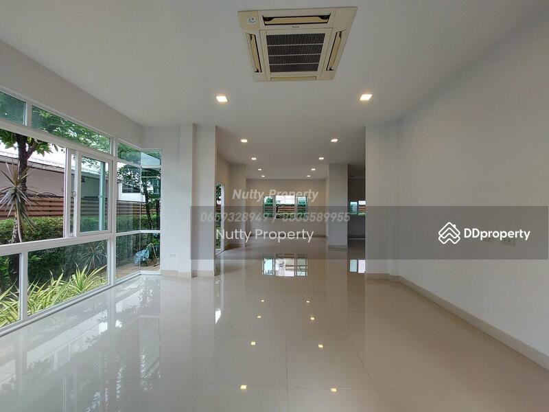 NC Royal Pinklao, Bangkok, Thawi Watthana, Bangkok, 4 Bedrooms, 315 sqm, Single Detached House For Sale, by Nutty Property, 11138903 - DDproperty.com