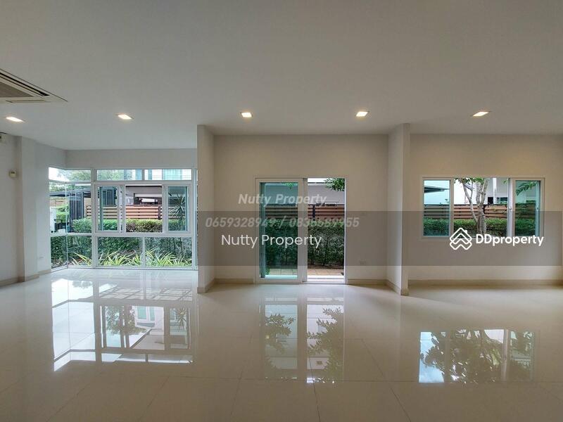 NC Royal Pinklao, Bangkok, Thawi Watthana, Bangkok, 4 Bedrooms, 315 sqm, Single Detached House For Sale, by Nutty Property, 11138903 - DDproperty.com