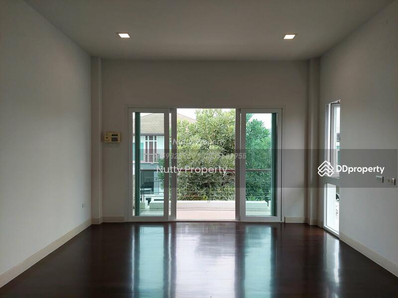 NC Royal Pinklao, Bangkok, Thawi Watthana, Bangkok, 4 Bedrooms, 315 sqm, Single Detached House For Sale, by Nutty Property, 11138903 - DDproperty.com