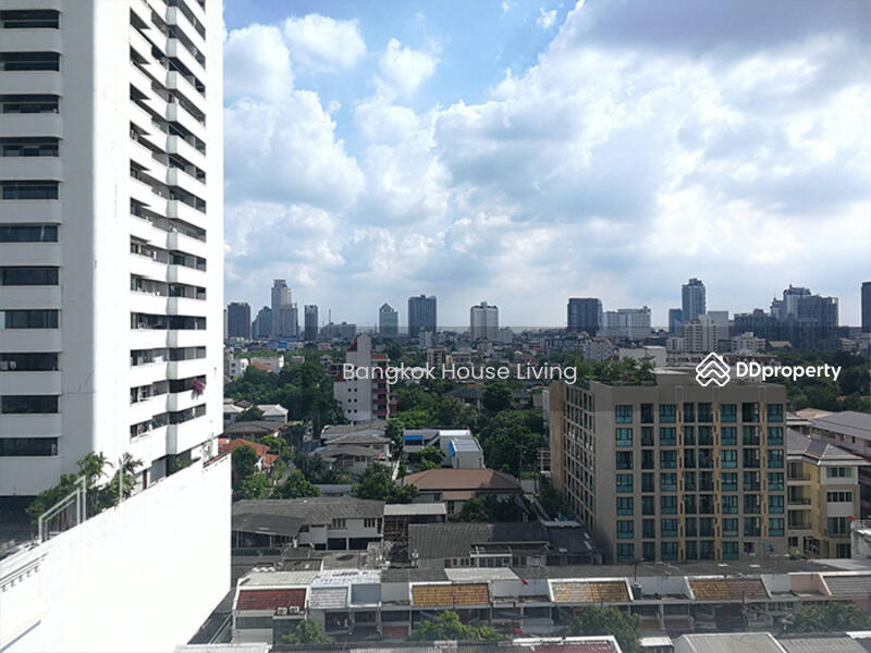 Baan Thai Living Ekkamai, Bangkok, 40 Soi Pridi Banomyong 31, Khlong Tan Nua, Watthana, Bangkok, 2 Bedrooms, 185 sqm, Condo For Rent, by Bangkok House Living, 11140460 - DDproperty.com