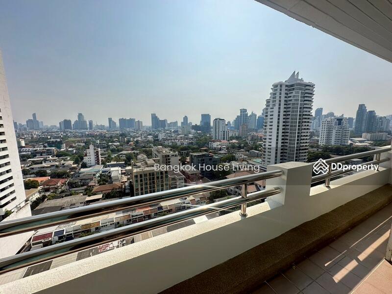 Baan Thai Living Ekkamai, Bangkok, 40 Soi Pridi Banomyong 31, Khlong Tan Nua, Watthana, Bangkok, 3 Bedrooms, 190 sqm, Apartment For Rent, by Bangkok House Living, 11140476 - DDproperty.com