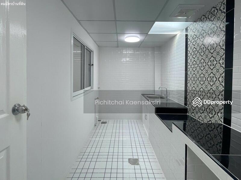 ทาว์นเฮ้าส์ชั้นเดียว คลองสอง คลองหลวง ปทุมธานี, ปทุมธานี, คลองสอง, คลองหลวง, ปทุมธานี, 96 ตร.ม., ทาวน์เฮ้าส์ ขาย, โดย Pichitchai Kaensaksiri, 11140551 - DDproperty.com