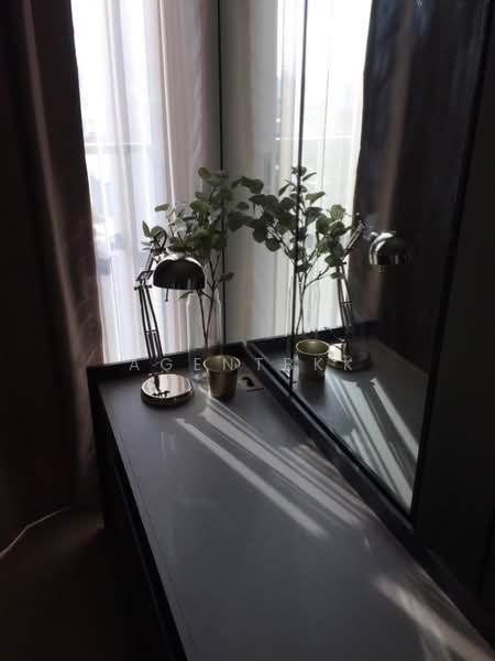 Noble Revolve Ratchada, Bangkok, 38 Ratchadapisek Road, Huai Khwang, Bangkok, 1 Bedroom, 26 sqm, Condo For Rent, by Agentbkk, 11141511 - DDproperty.com