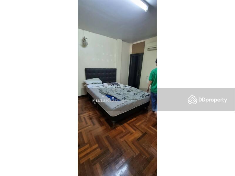 ทาวน์เฮ้า 3ชั้น โชคชัย 4 ซอย40, Bangkok, โชคชัย 4, Lat Phrao, Bangkok, 4 Bedrooms, 120 sqm, Townhouse For Sale, by คุณน้องเล็ก, 11142209 - DDproperty.com