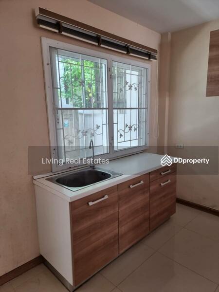 The Attic Lite Chaengwattana, Nonthaburi, Soi Si Chai Thong 29/2, Bang Talat, Pak Kret, Nonthaburi, 3 Bedrooms, 200 sqm, Townhouse For Sale, by Living Real Estates, 11142348 - DDproperty.com
