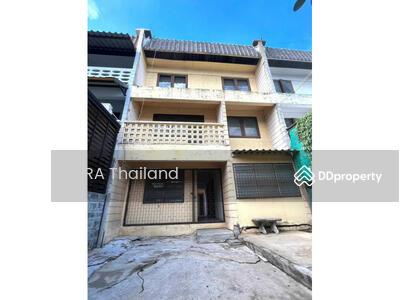 ขาย - L080490 ขายอาคารพาณิชย์ 3 ชั้น 28 ตร.ว. เขตบางกะปิ,กรุงเทพมหานคร, กรุงเทพ