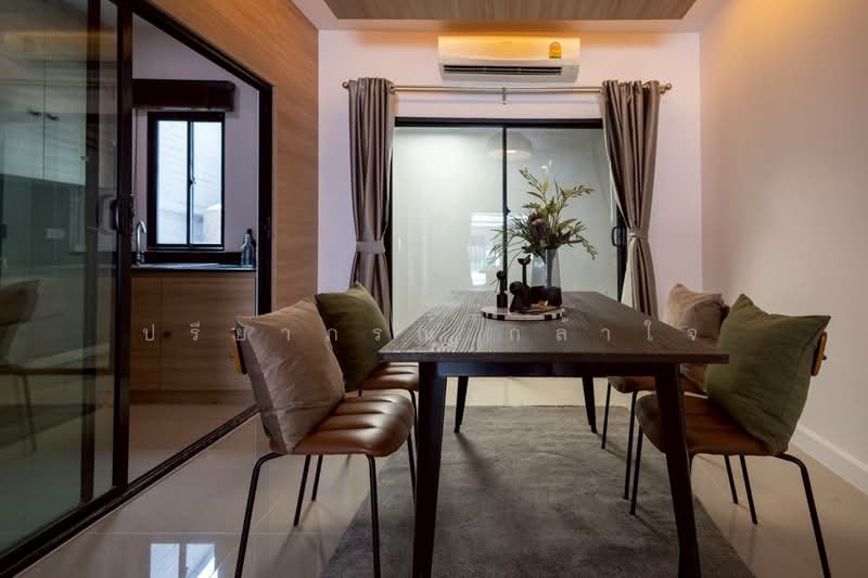 PATIO Ngamwongwan 43, Bangkok, Soi Ngamwongwan 43, Thung Song Hong, Lak Si, Bangkok, 3 Bedrooms, 175 sqm, Townhouse For Sale, by ปรียาภรณ์ กล้าใจ, 11144505 - DDproperty.com