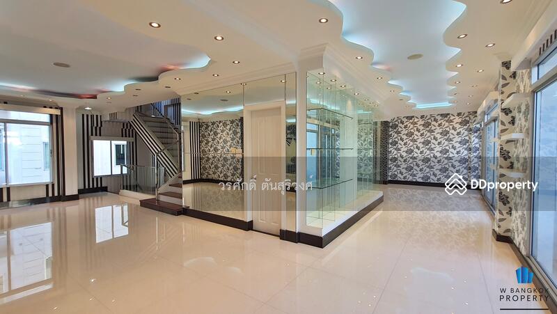 ขาย - Biztown ลาดพร้าว, กรุงเทพ