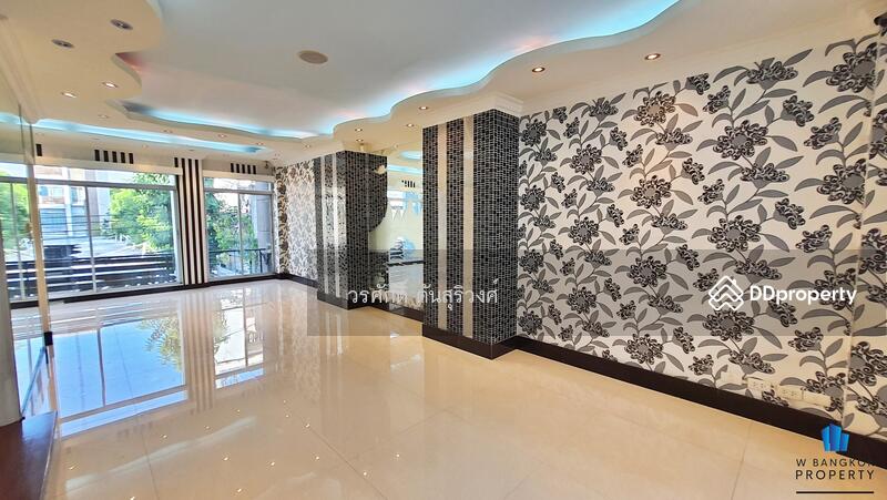 ขาย - Biztown ลาดพร้าว, กรุงเทพ