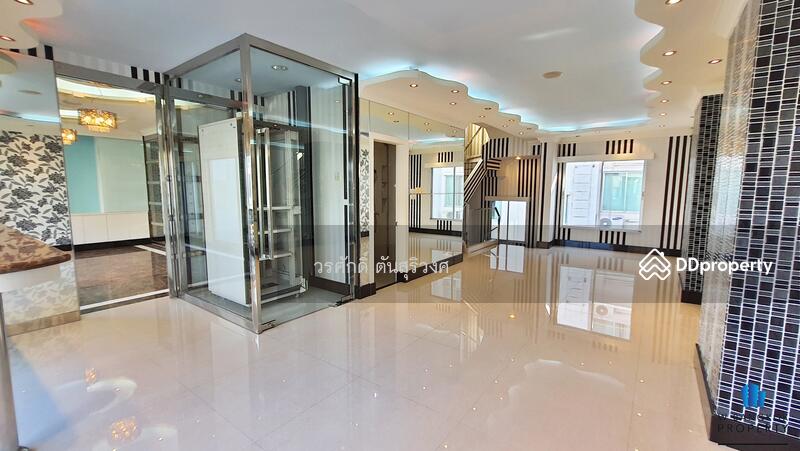 ขาย - Biztown ลาดพร้าว, กรุงเทพ