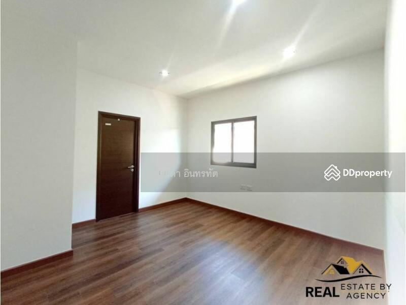 บ้านเดี่ยว2ชั้นหลังมุม แกรนด์มณีรินทร์ไพรเวซี่2, Chon Buri (Pattaya), Nong - Kham, Si Racha, Chon Buri (Pattaya), 4 Bedrooms, 160 sqm, Single Detached House For Sale, by ธนิดา อินทรทัต, 11146111 - DDproperty.com