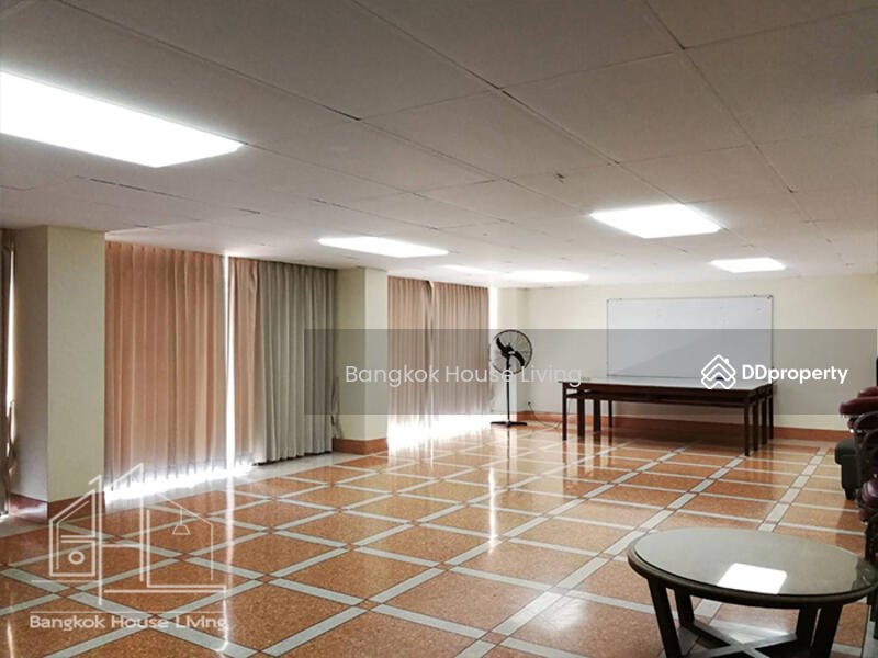 Grand Ville House 1, Bangkok, 36 Soi Sukhumvit 24, Khong Tan, Khlong Toei, Bangkok, 3 Bedrooms, 176 sqm, Condo For Rent, by Bangkok House Living, 11147011 - DDproperty.com