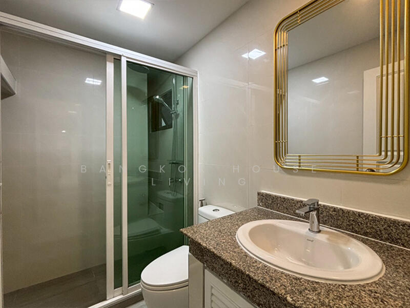 Mitr Mansion, Bangkok, 27 Soi Sukhumvit 31, Khlongtoei Nua, Watthana, Bangkok, 2 Bedrooms, 145 sqm, Condo For Rent, by Bangkok House Living, 11149441 - DDproperty.com