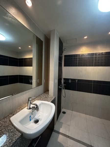 The Clover Thonglor Residence, Bangkok, Soi Sukhumvit 55, Khlong Tan Nua, Watthana, Bangkok, 2 Bedrooms, 74 sqm, Condo For Rent, by Boby Wei, 11150266 - DDproperty.com