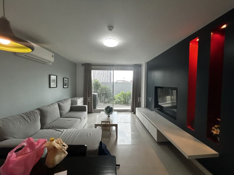 The Clover Thonglor Residence, Bangkok, Soi Sukhumvit 55, Khlong Tan Nua, Watthana, Bangkok, 2 Bedrooms, 74 sqm, Condo For Rent, by Boby Wei, 11150266 - DDproperty.com