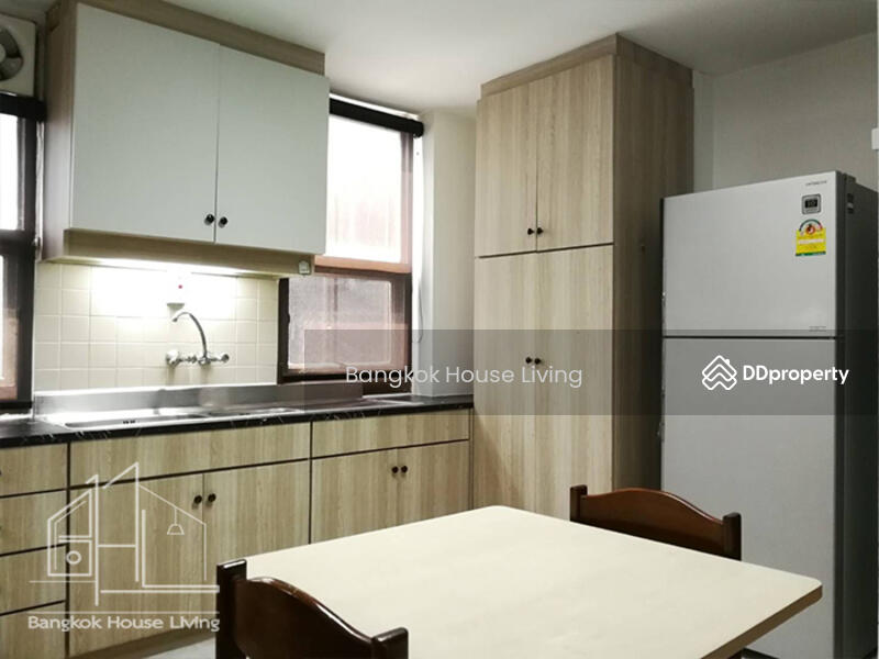 Tubtim Mansion, Bangkok, 59/2 Soi Sukhumvit 39, Khlong Tan Nua, Watthana, Bangkok, 3 Bedrooms, 250 sqm, Condo For Rent, by Bangkok House Living, 11151710 - DDproperty.com