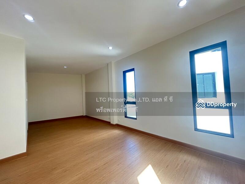 ขาย-ให้เช่าบ้านกฤษดานคร21 พร้อมสระว่ายน้ำส่วนตัว 5 นอน 6 น้ำ 1ห้องใต้ดิน ใกล้ห้างอิเกีย ขาย25 ล้าน, สมุทรปราการ, บางนาตราด ฝั่งขาออก, บางแก้ว, บางพลี, สมุทรปราการ, 530 ตร.ม., บ้านเดี่ยว ขาย, โดย Khun Aranya, 11152629 - DDproperty.com